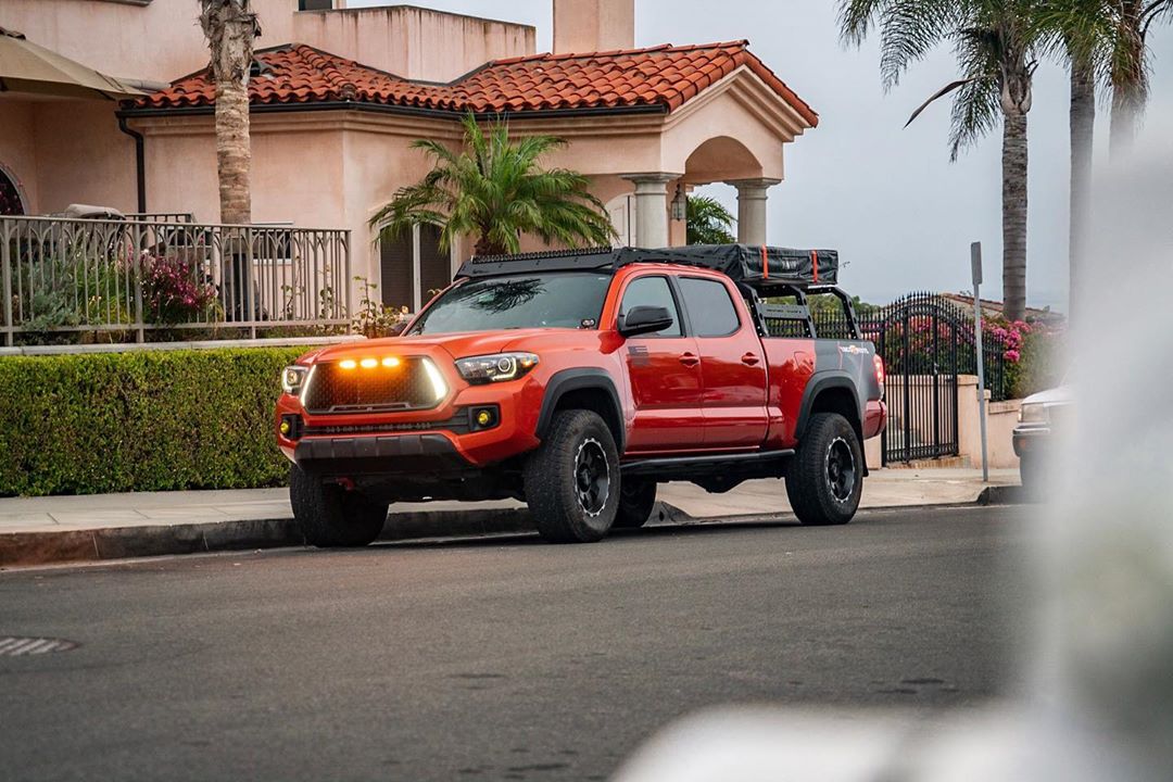 16-19 Toyota TACOMA Grille Pickup Vehicle Grille 