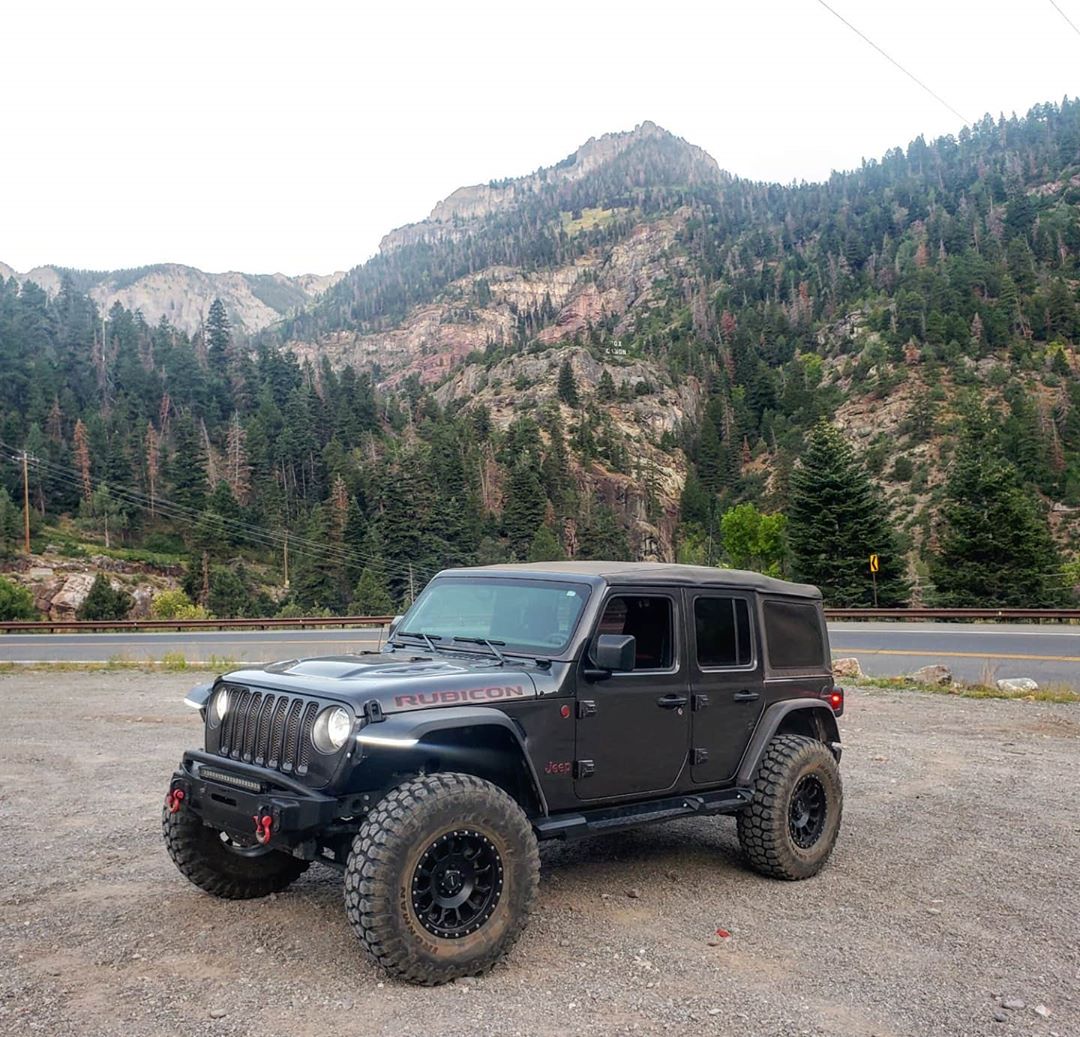  Jeep JL/JT High-Top Fender Flares with Daytime Running Lights